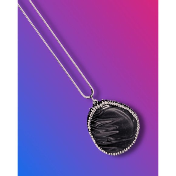 Black Pave Agate Sparkly Druzy Pendant Necklace 18" - Picture 3 of 3